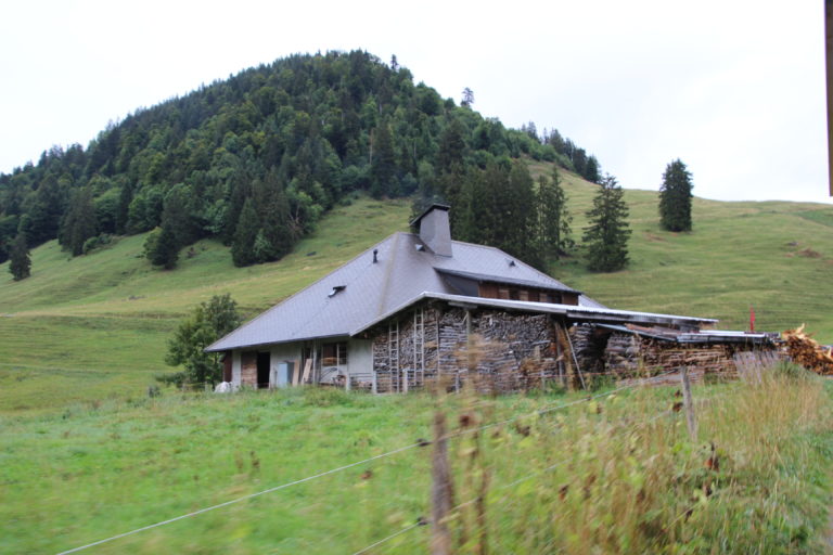 Chalets d’alpage un massacre programmé ? Patrimoine GruyèreVeveyse